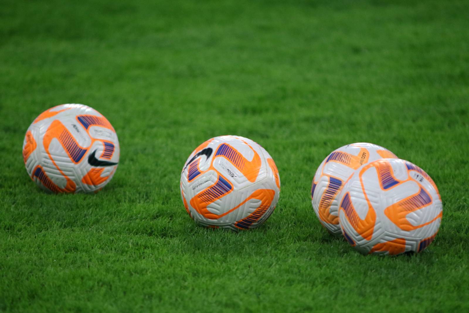 «Локомотив» предложил трёхлетний контракт нападающему «Оренбурга» Воробьёву