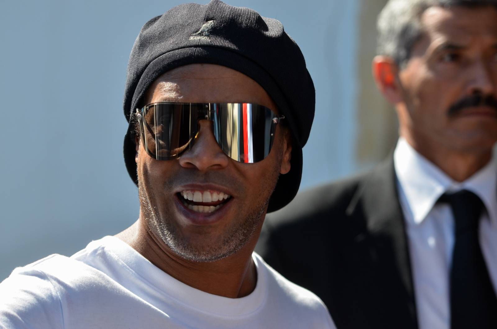 «Он просил билеты на наши матчи у Винисиуса» - Рафинья отреагировал на критику Роналдиньо в адрес сборной Бразилии