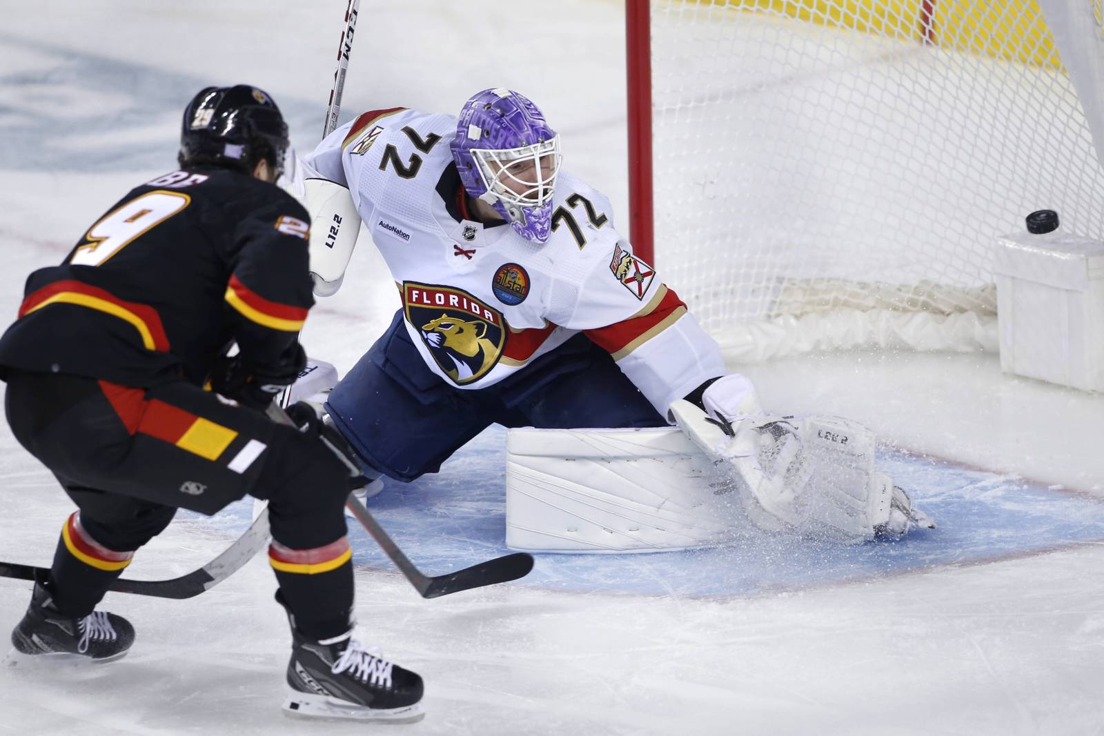 В США высоко оценили вклад Бобровского в успех «Флориды»