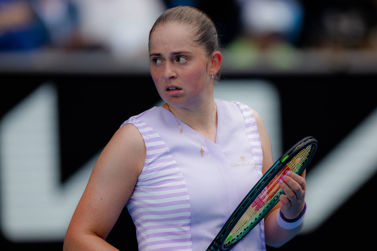 Остапенко менее чем за час обыграла украинку Снигур во втором круге Уимблдона
