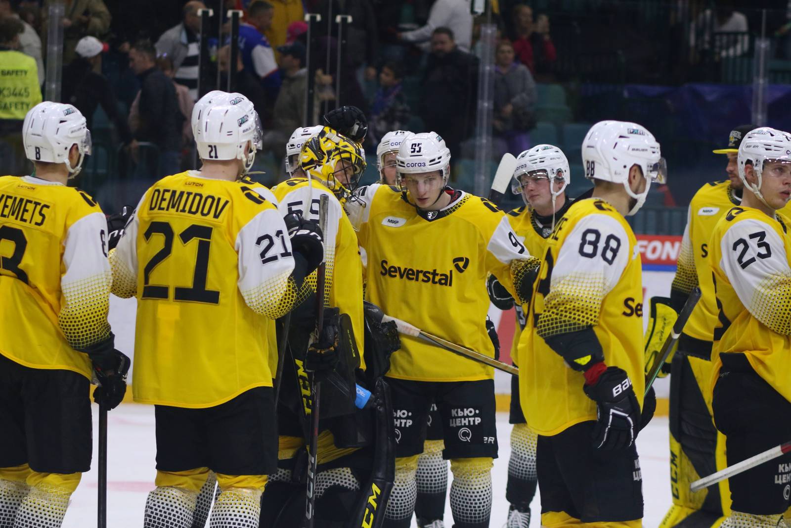 Самолёт с игроками «Северстали» подал сигнал бедствия по пути в Москву