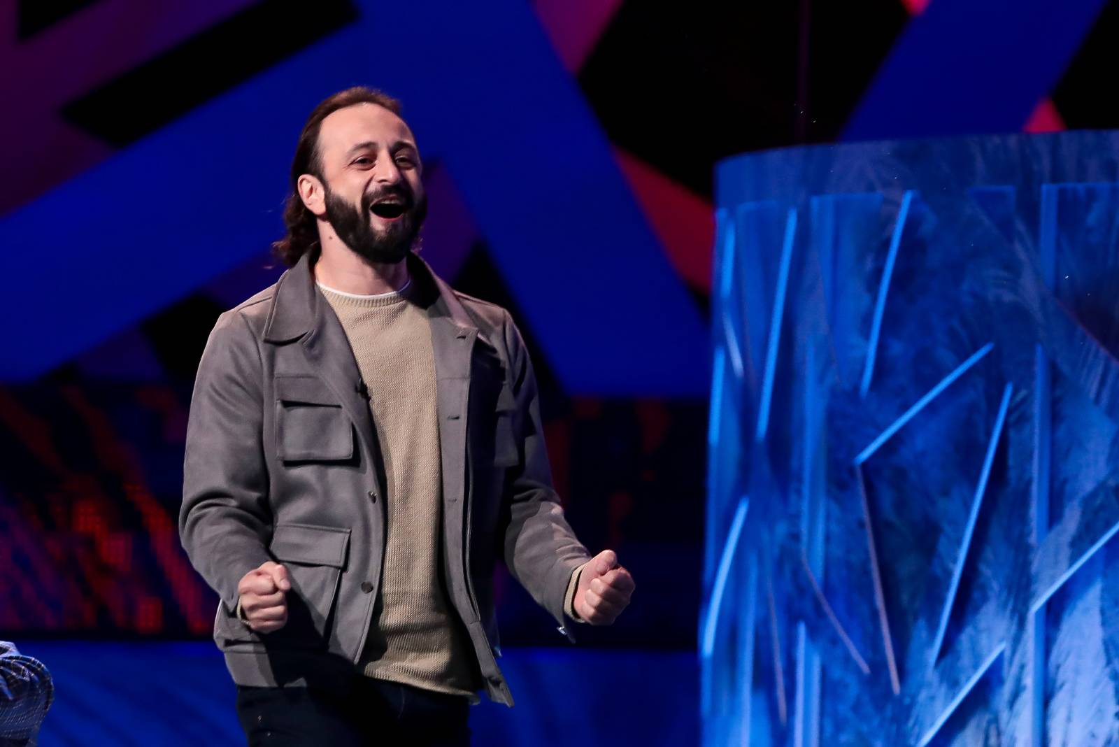 Авербух рассказал, почему Медведева сменит Загитову в качестве ведущей шоу &laquo;Ледниковый период&raquo;