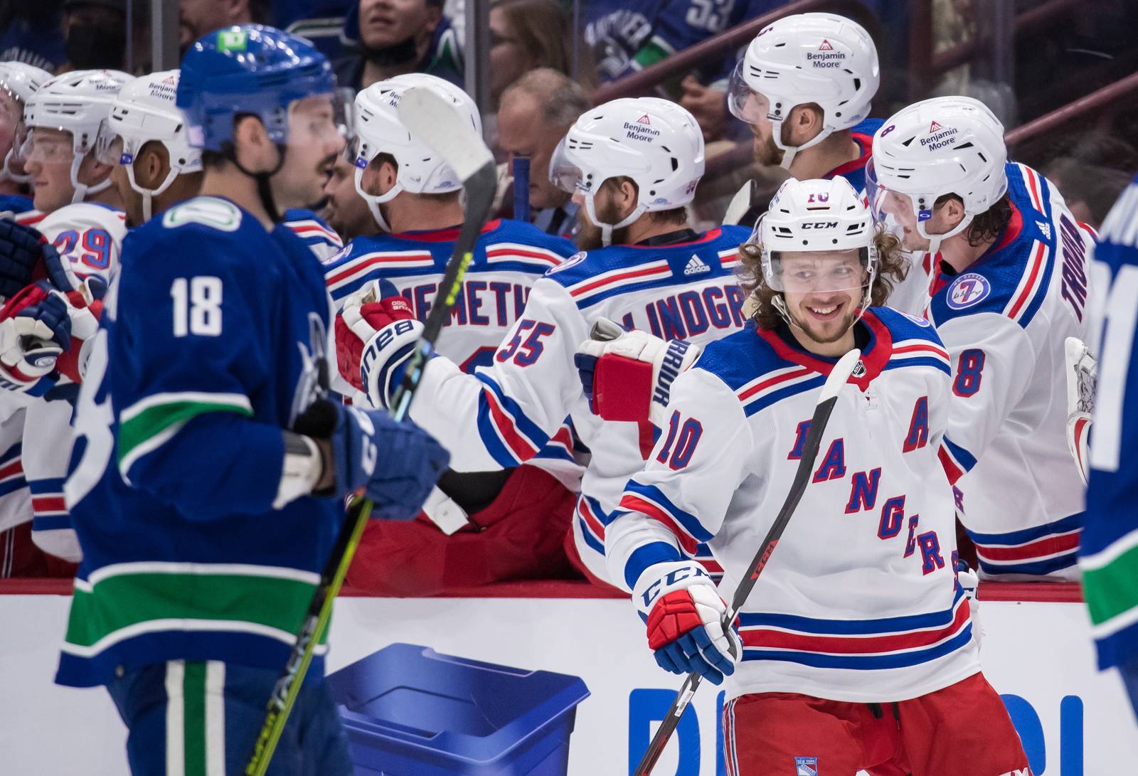 Ассистентский дубль Панарина помог «Рейнджерс» разгромить «Питтсбург»